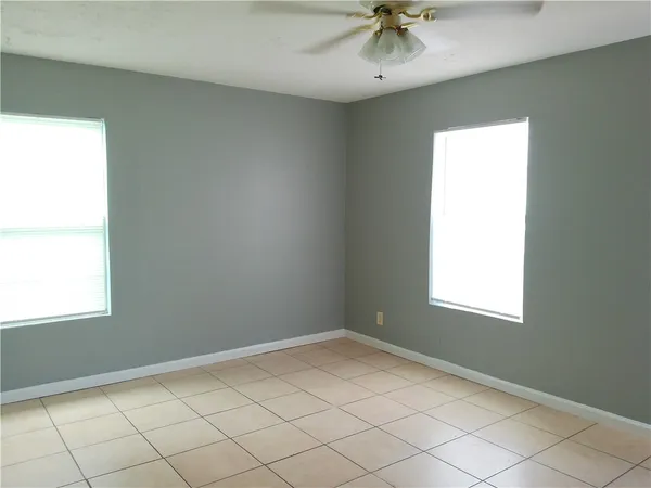 $1,100 | 4330 Spring Street, Corpus Christi, TX 78415