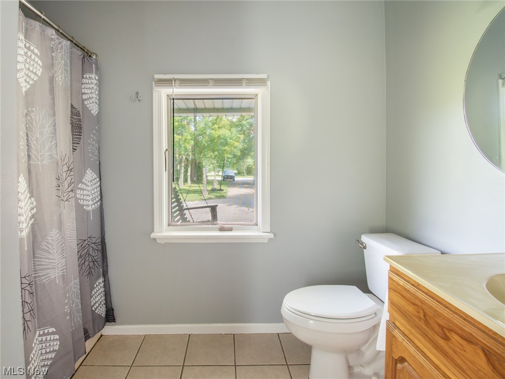11730 Cook Road Canfield, OH 44406 - Photo 18 of 35 Master bath