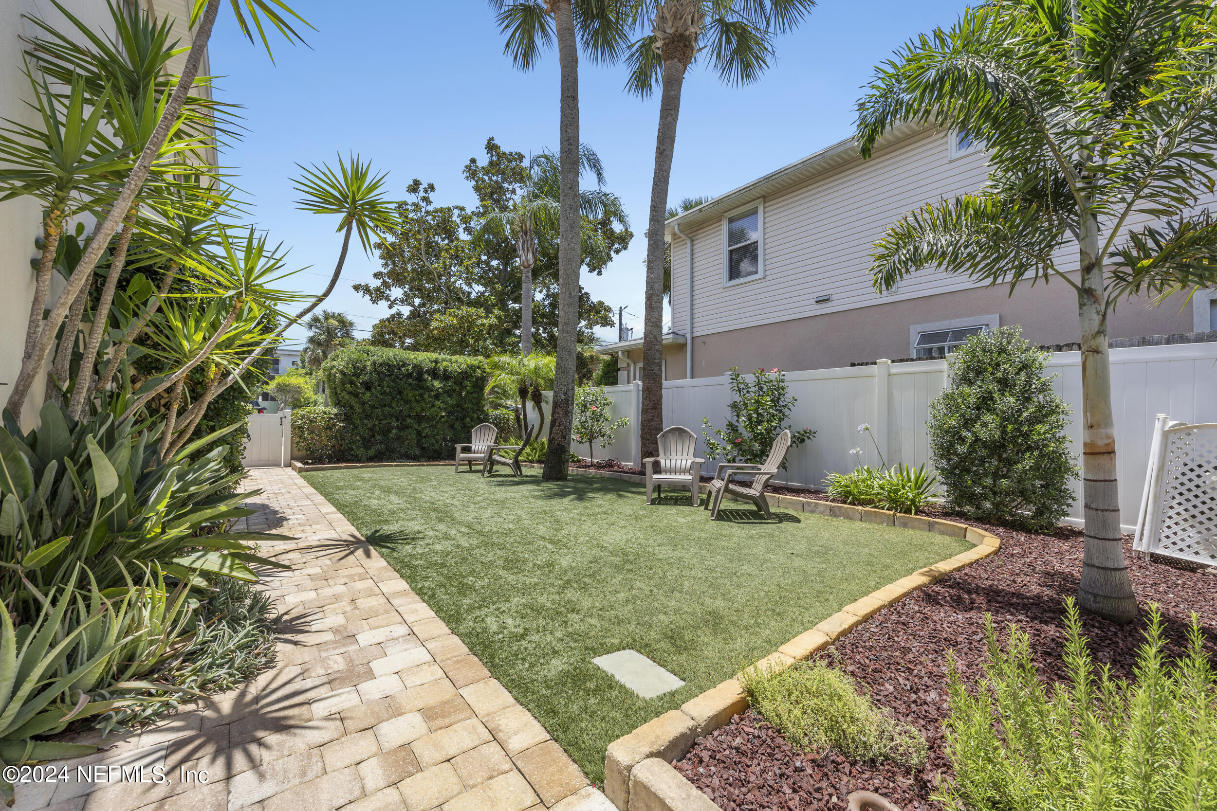 303 First Street Atlantic Beach, FL 32233 - Photo 29 of 40 HUGE private side yard with turf