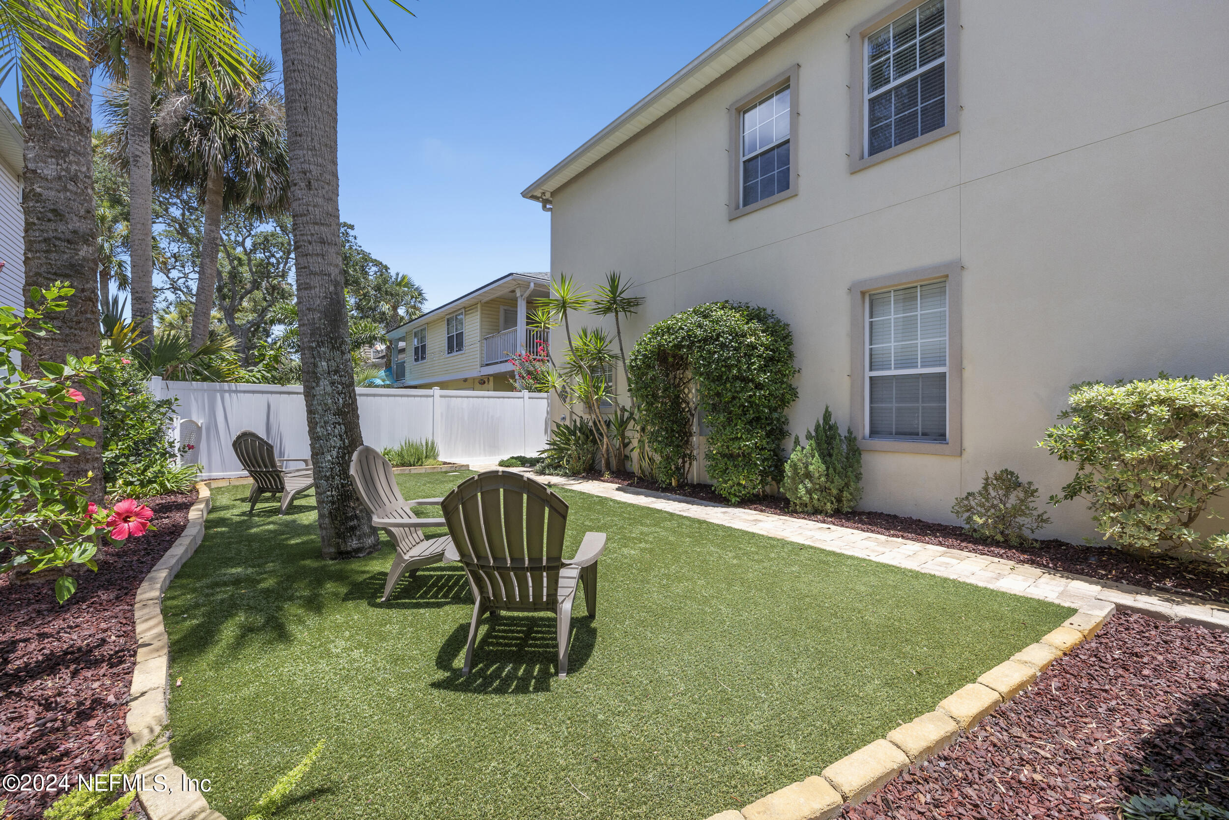 303 First Street Atlantic Beach, FL 32233 - Photo 30 of 40 Side yard