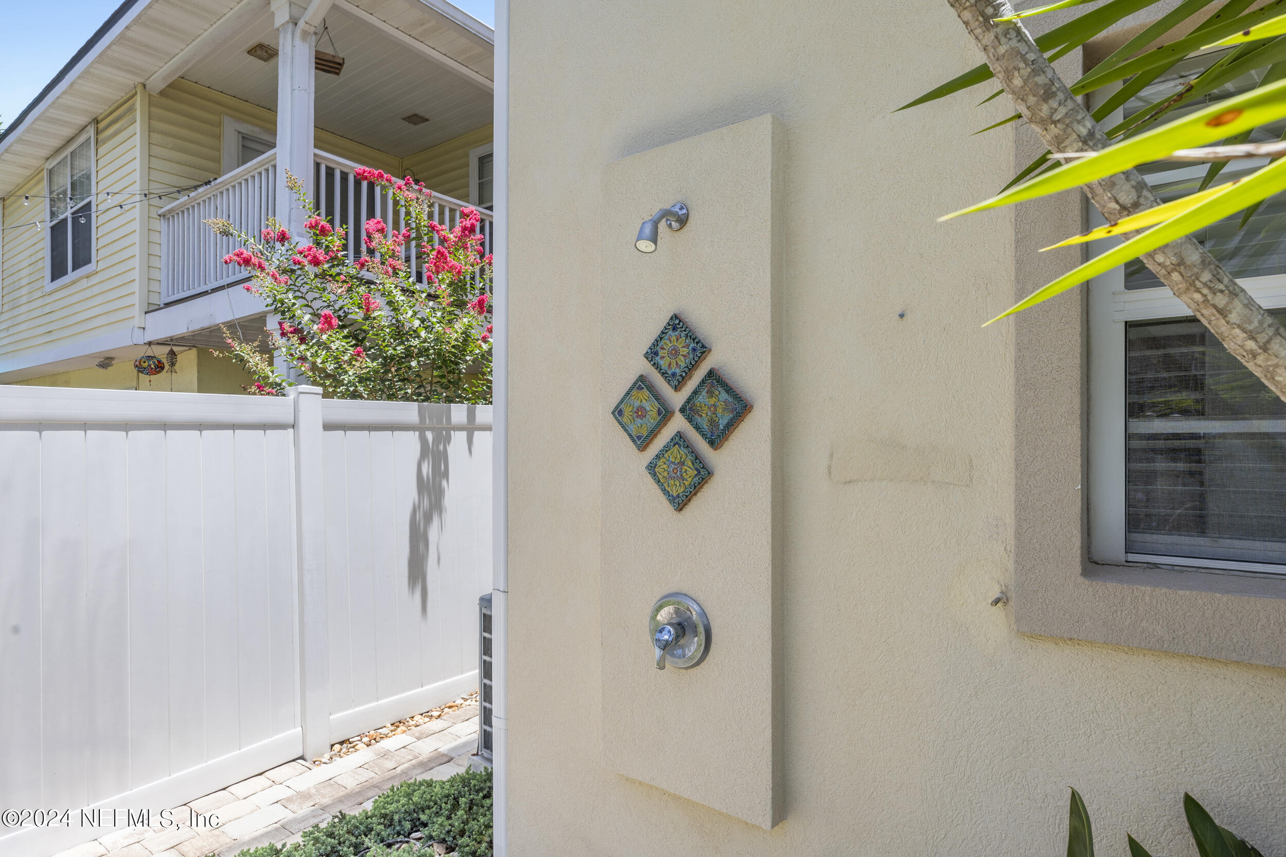 303 First Street Atlantic Beach, FL 32233 - Photo 31 of 40 Outdoor shower
