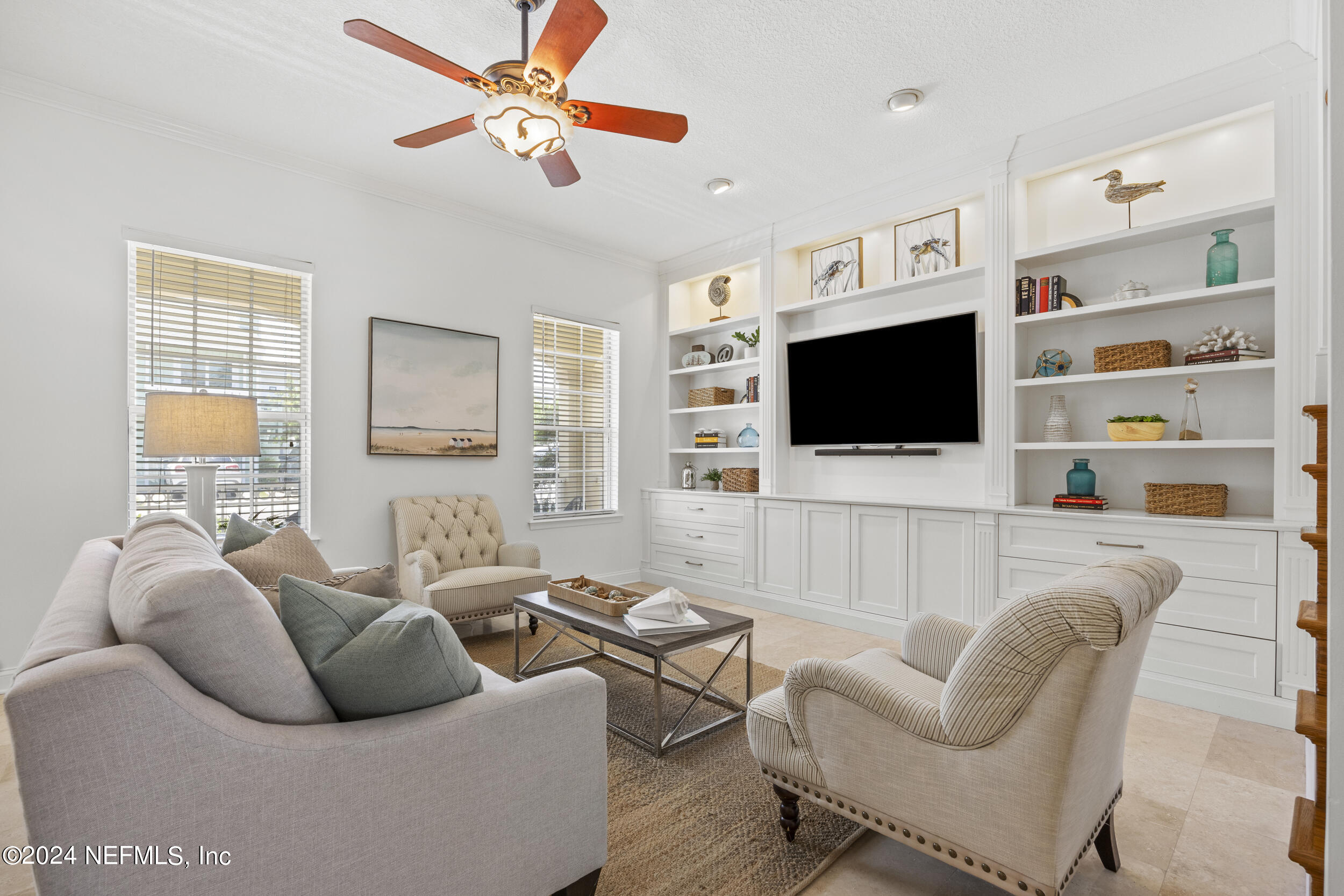 303 First Street Atlantic Beach, FL 32233 - Photo 5 of 40 Living Room