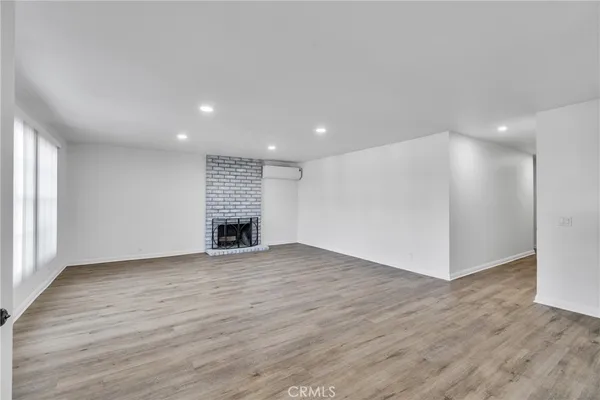 $2,950,000 | 625 Orizaba Avenue, Unit 6, Long Beach, CA 90814
