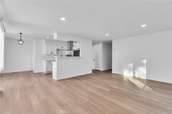 $2,950,000 | 625 Orizaba Avenue, Unit 6, Long Beach, CA 90814