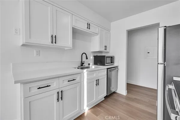 $2,950,000 | 625 Orizaba Avenue, Unit 6, Long Beach, CA 90814