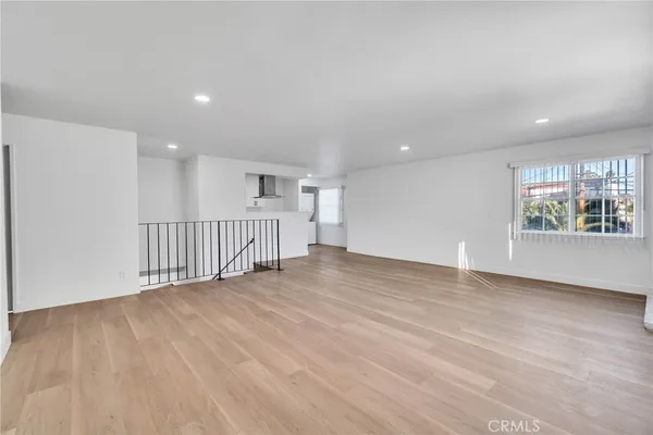 $2,950,000 | 625 Orizaba Avenue, Unit 6, Long Beach, CA 90814