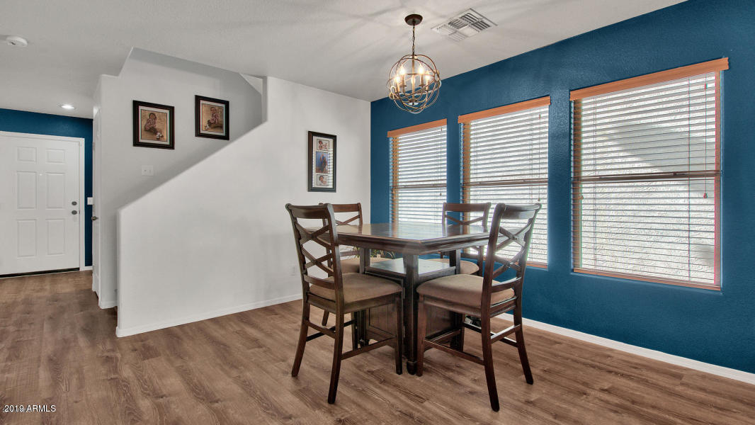 6434 West Harwell Road Laveen, AZ 85339 - Photo 4 of 19 entry way