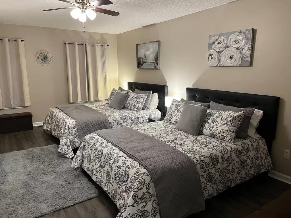 300 Ridgeway Drive Enterprise, AL 36330 - Photo 2 of 14 Gallery Image 2