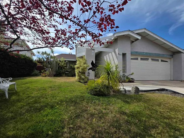 $899,900 | 834 La Senda Way, Chula Vista, CA 91910
