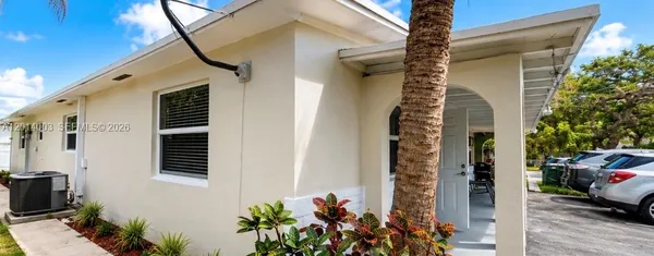 $2,650 | 953 Southwest 16th Street, Fort Lauderdale, FL 33315