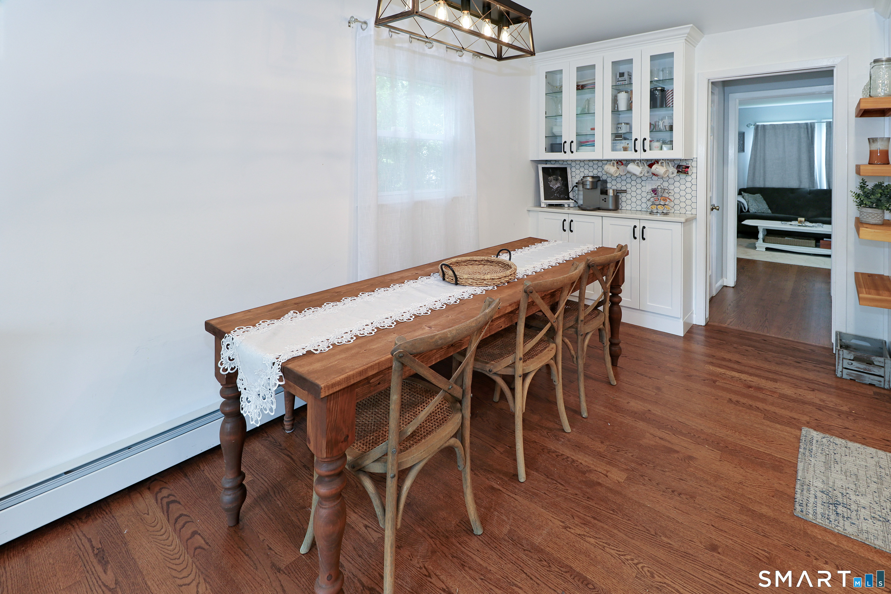 163 Windsor Road Fairfield, CT 06824 - Photo 7 of 31