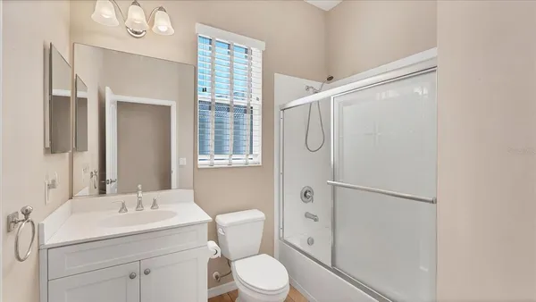 $649,500 | 6207 46th Court East, Bradenton, FL 34203