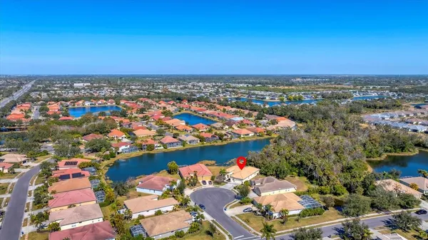 $649,500 | 6207 46th Court East, Bradenton, FL 34203