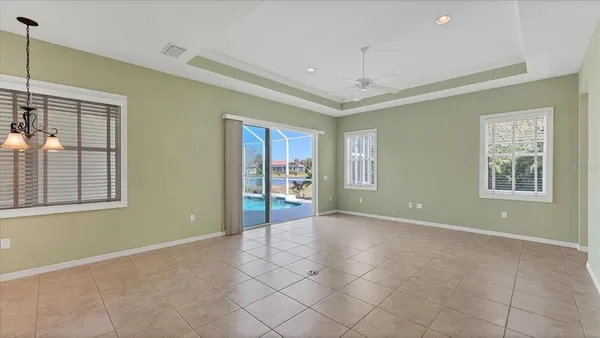 $649,500 | 6207 46th Court East, Bradenton, FL 34203