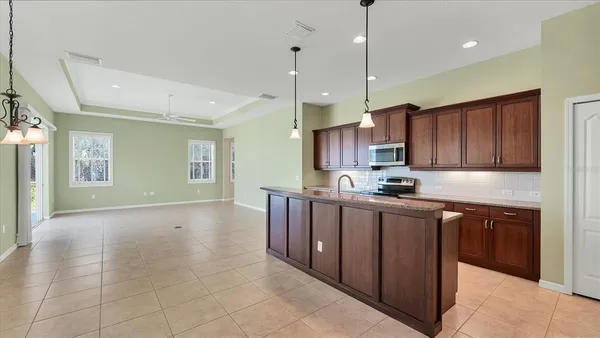 $649,500 | 6207 46th Court East, Bradenton, FL 34203