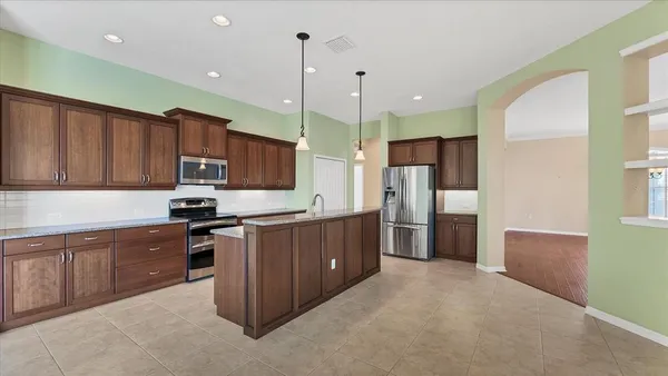 $649,500 | 6207 46th Court East, Bradenton, FL 34203