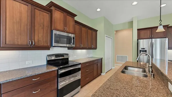 $649,500 | 6207 46th Court East, Bradenton, FL 34203