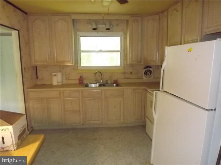964 Hawks Bridge Road Mannington, NJ 08079 - Photo 7 of 13