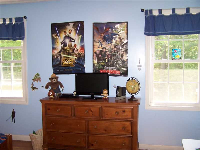 137 Dye Hill Road Hopkinton, RI 02832 - Photo 12 of 18 Bedroom.