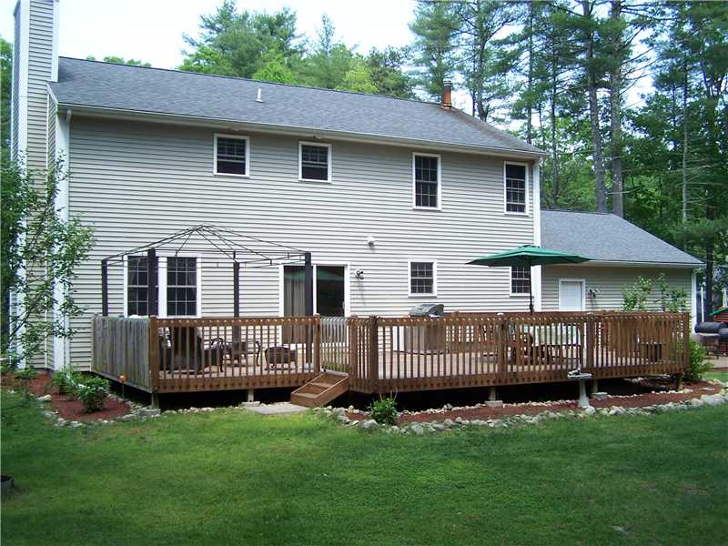 137 Dye Hill Road Hopkinton, RI 02832 - Photo 14 of 18 Exterior Back.
