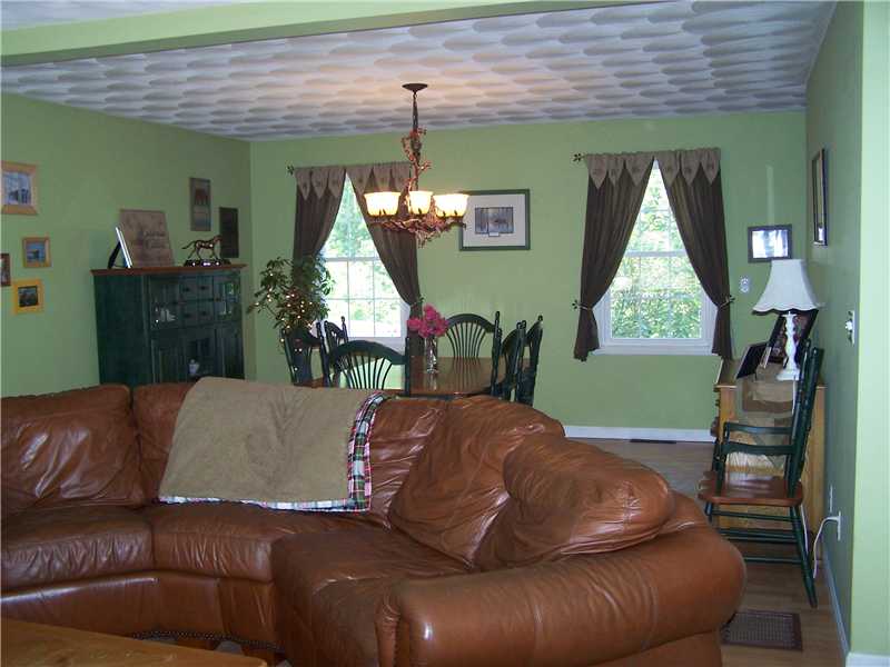 137 Dye Hill Road Hopkinton, RI 02832 - Photo 7 of 18 Dining Room.