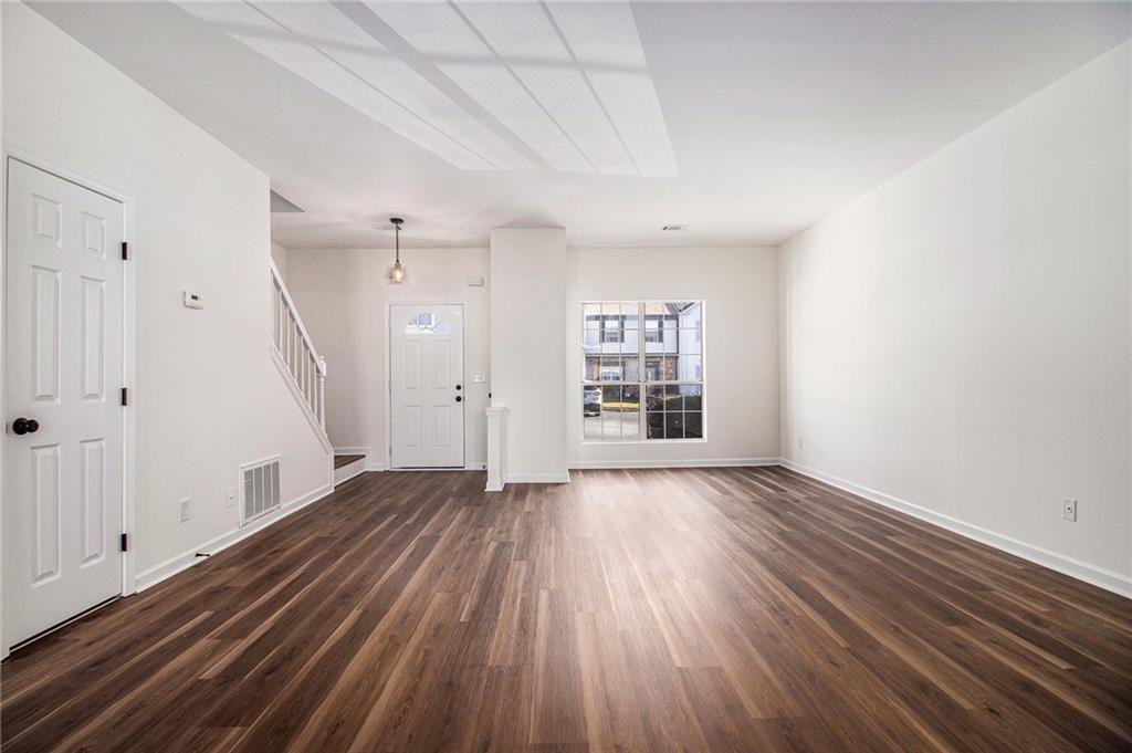 3957 Hancock Circle Atlanta, GA 30340 - Photo 9 of 26