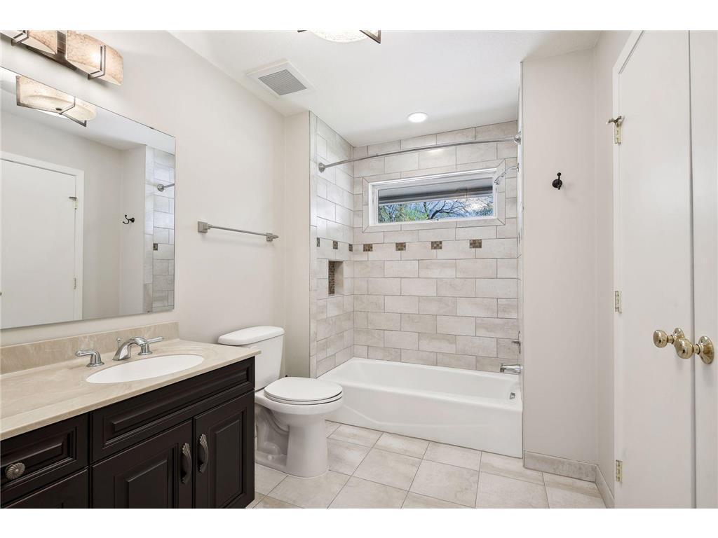 3345 Eagle Bluff Road Minnetrista, MN 55364 - Photo 32 of 39