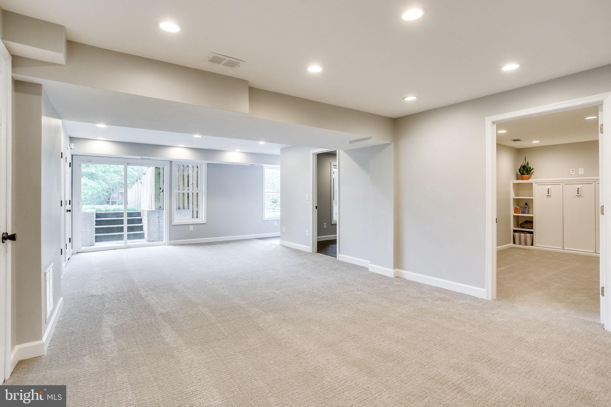 1211 Bishopsgate Way Reston, VA 20194 - Photo 36 of 56 Walk out lower level with recessed lighting