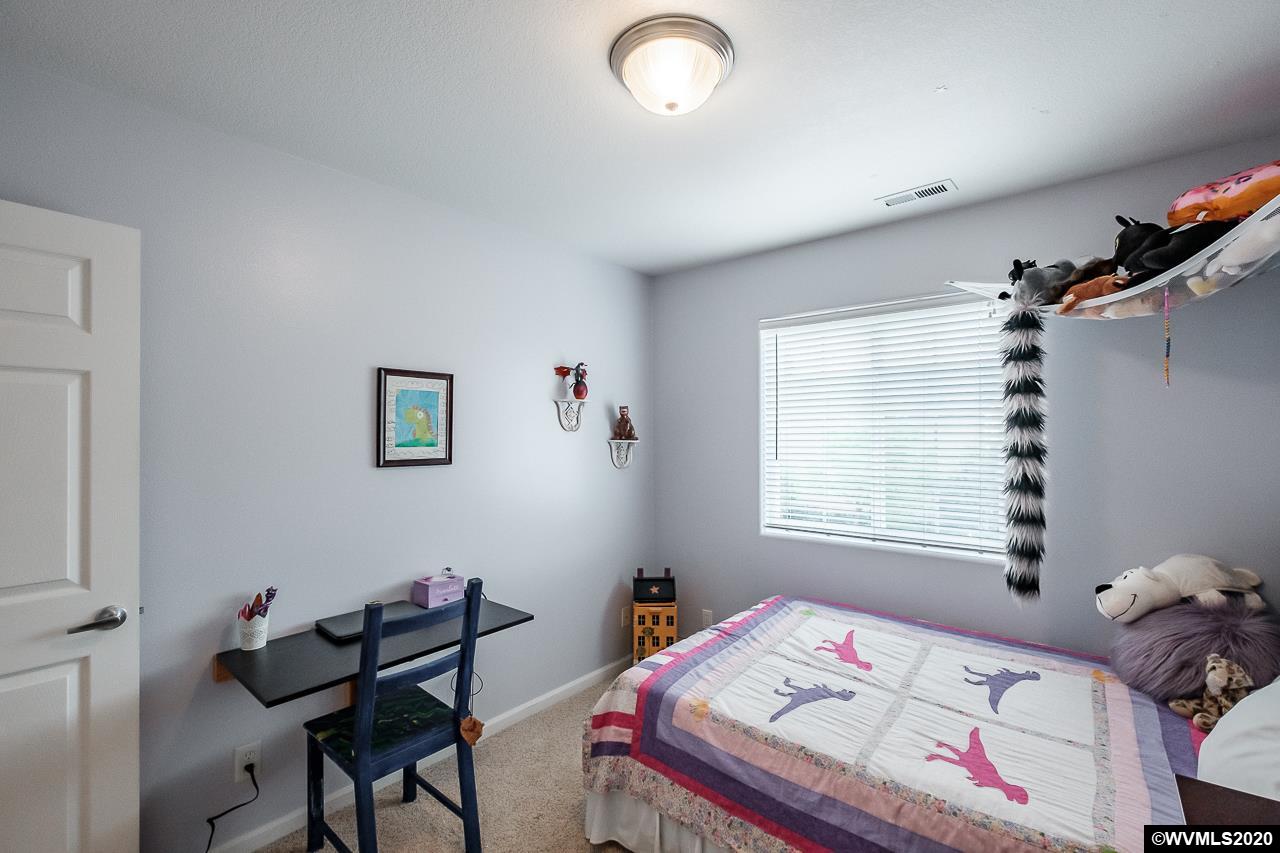 648 Jasmine Circle, Unit CL Independence, OR 97351 - Photo 35 of 42