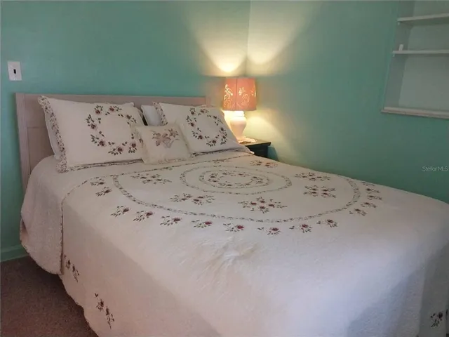 $175,000 | 340 Walter Avenue, Frostproof, FL 33843