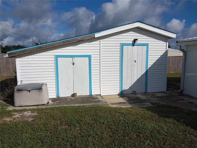 $175,000 | 340 Walter Avenue, Frostproof, FL 33843