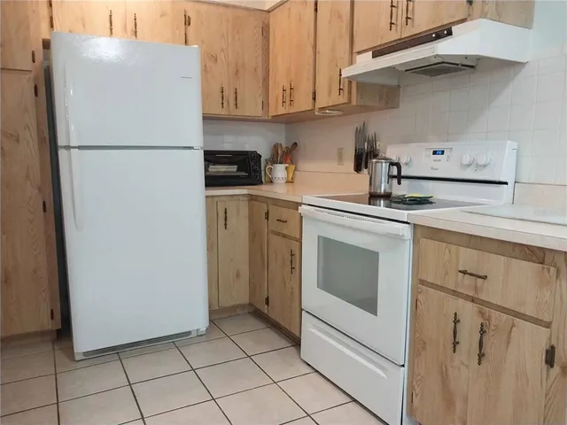 $175,000 | 340 Walter Avenue, Frostproof, FL 33843