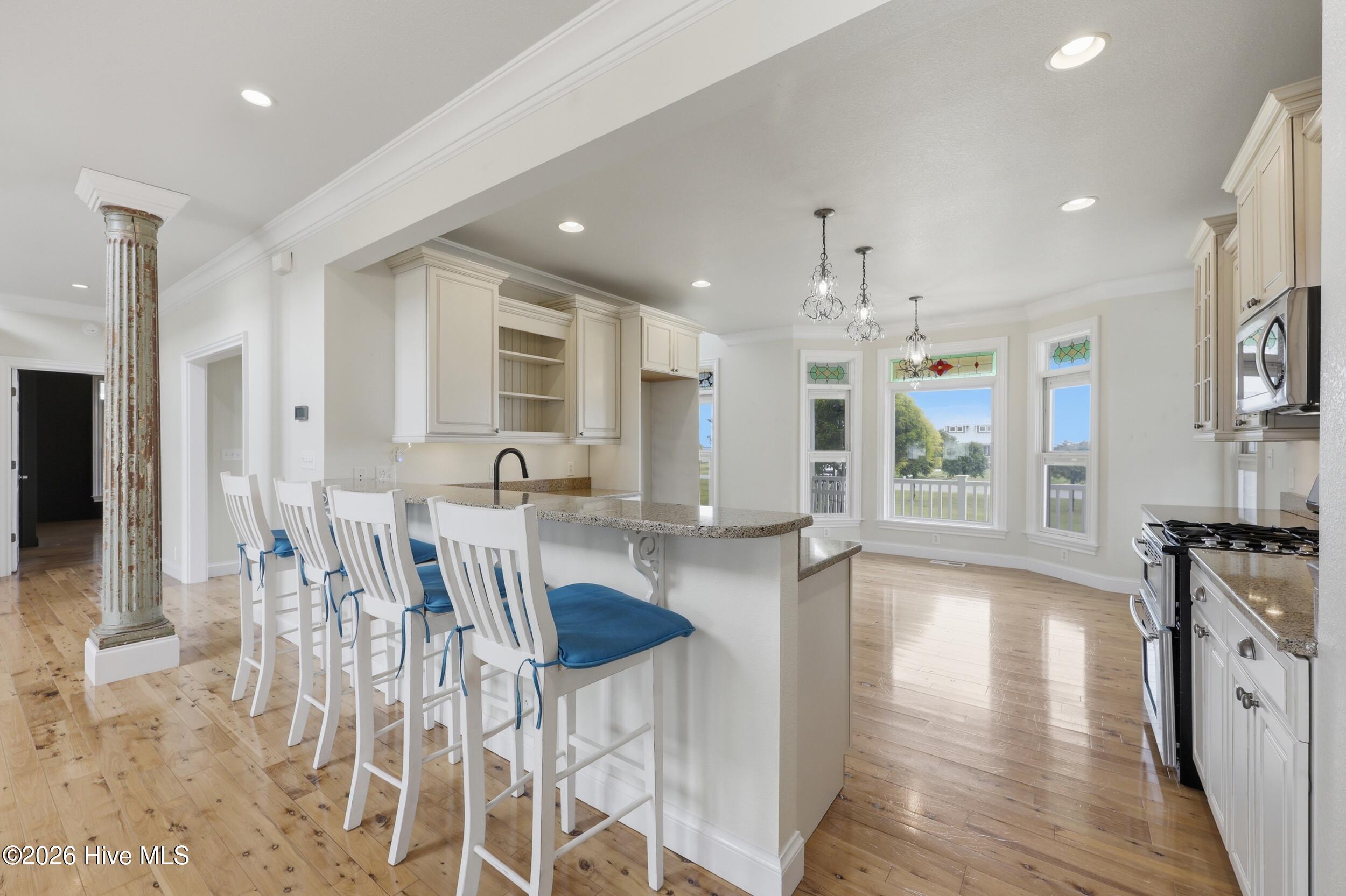 103 Bunch Road Aydlett, NC 27916 - Photo 14 of 72 Bar Seating