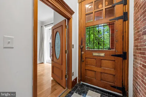 $550,000 | 2024 Park Avenue, Baltimore, MD 21217