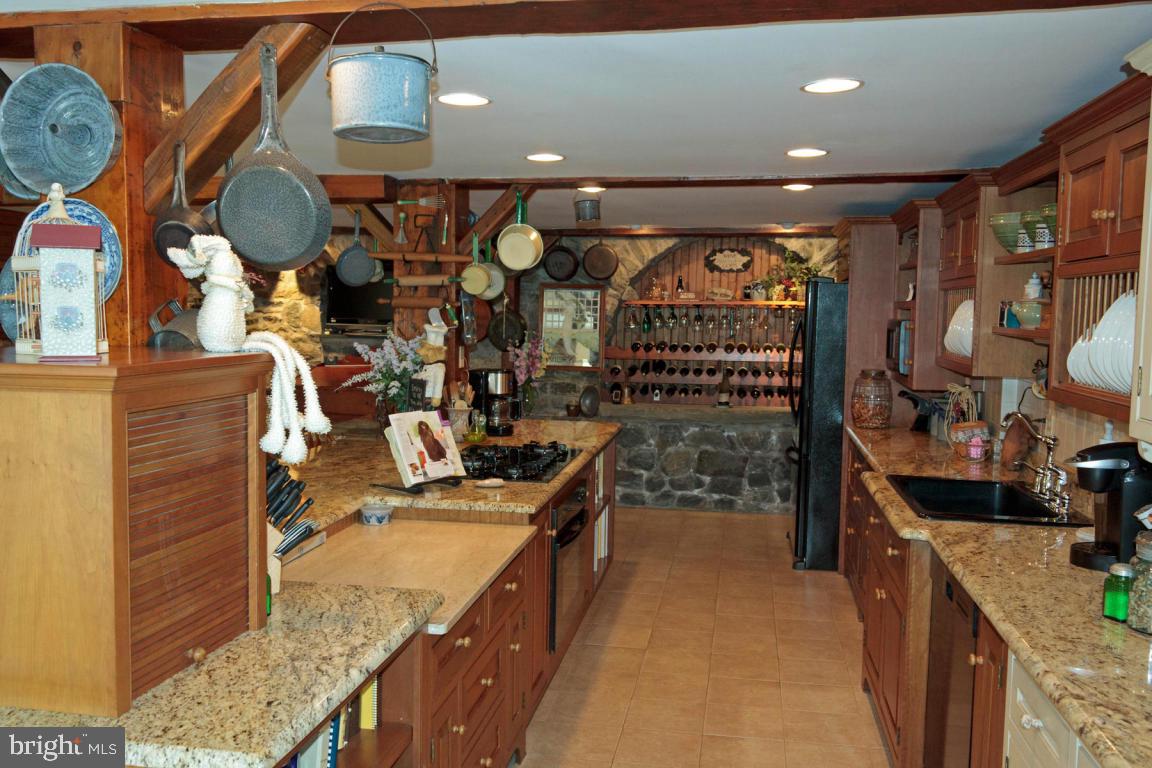 205 Bender Road Millersville, PA 17551 - Photo 8 of 34 Gallery Image 8