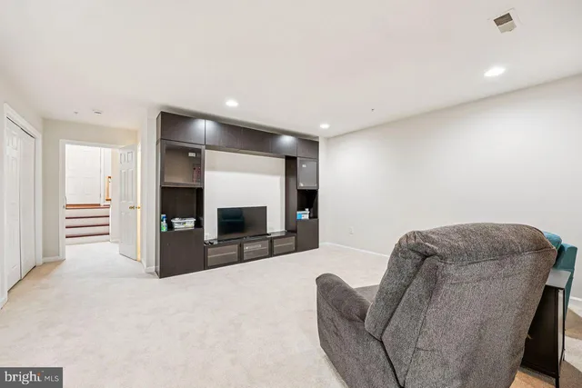 $429,900 | 111 Harpers Way, Frederick, MD 21702