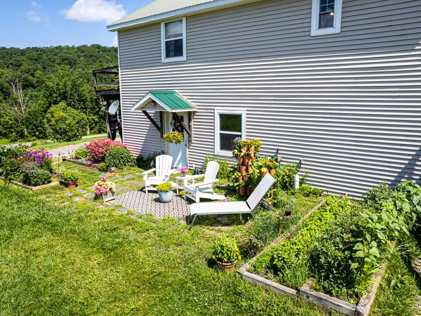1388 Pawlet Mountain Road Rupert, VT 05761 - Photo 5 of 31 Gallery Image 5