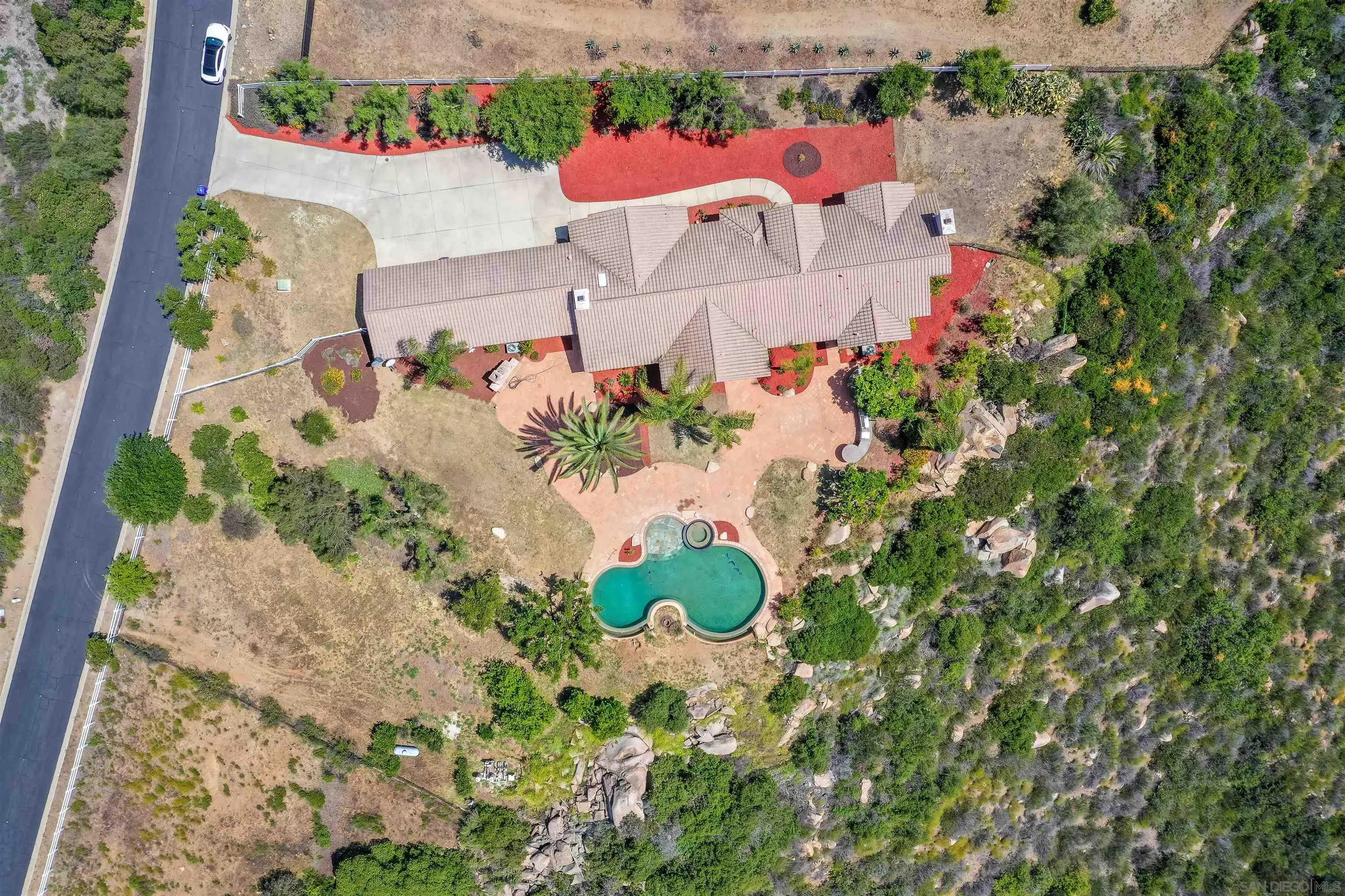 26335 Engelmann Road Valley Center, CA 92082 - Photo 40 of 42 Gallery Image 40