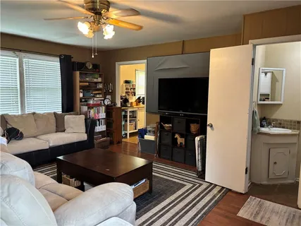 $150,000 | 2202 South 37th Street, Kansas City, KS 66106