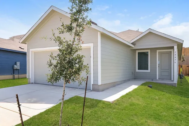 $1,445 | 14436 Jenson Creek, San Antonio, TX 78245