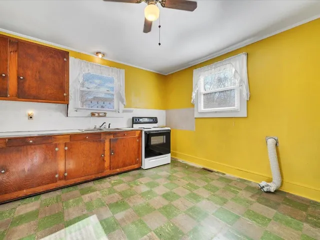 $99,500 | 250 Chestnut Street, Fieldale, VA 24089