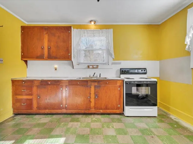 $99,500 | 250 Chestnut Street, Fieldale, VA 24089