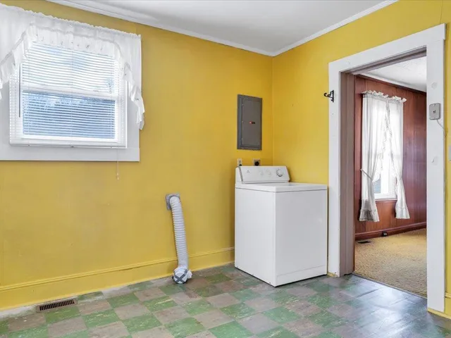 $99,500 | 250 Chestnut Street, Fieldale, VA 24089