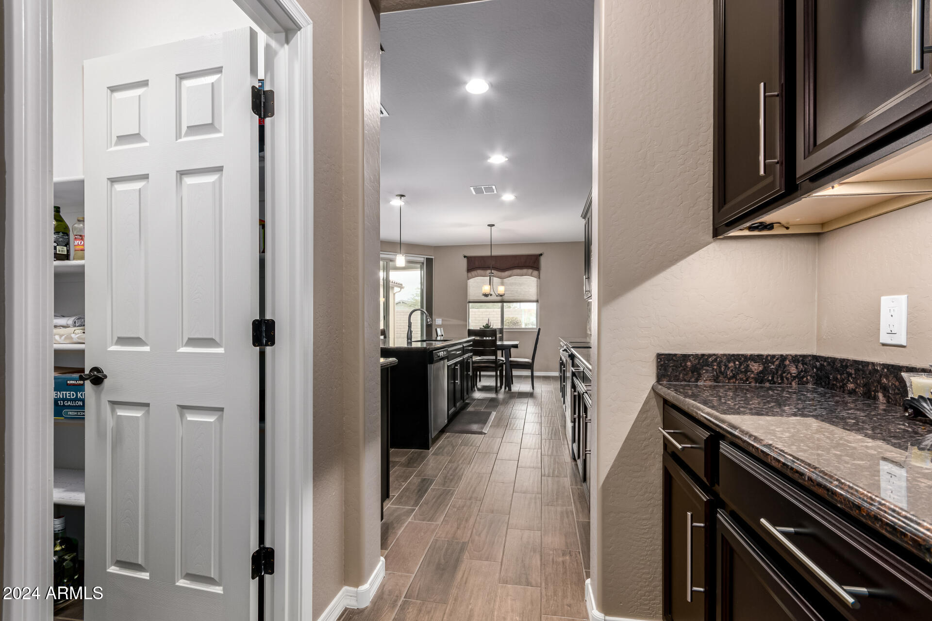 5440 Abbey Mesa, AZ 85212 - Photo 12 of 62 12 Pantry