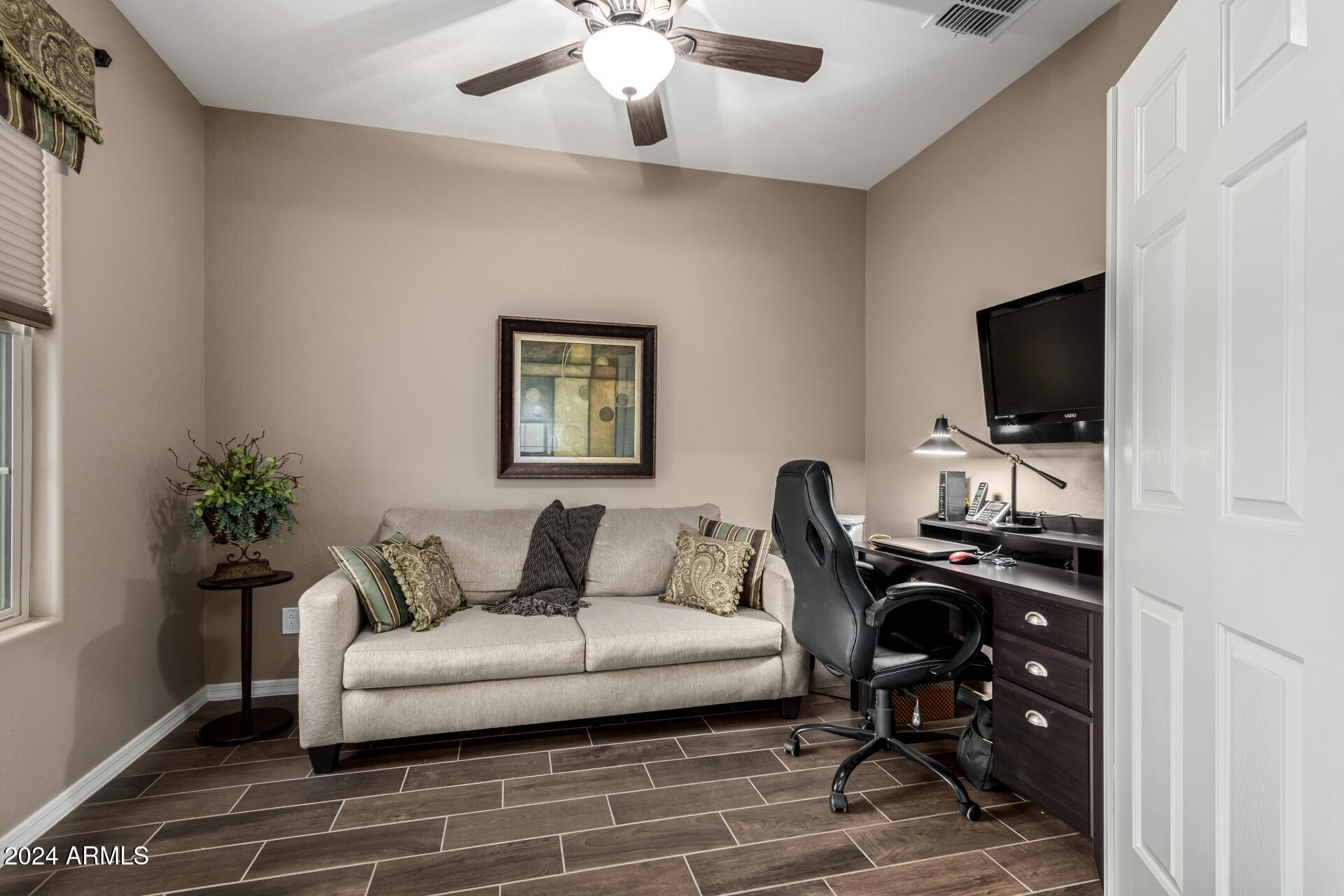 5440 Abbey Mesa, AZ 85212 - Photo 19 of 62 19 Den/Office