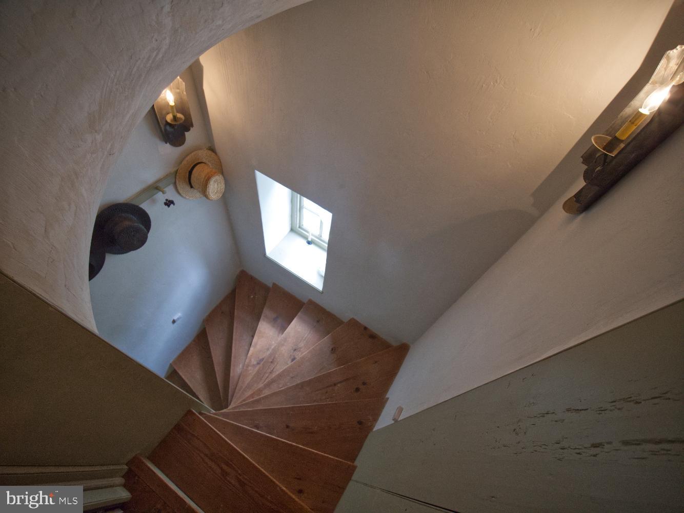 784 Coffee Run Road Reedsville, PA 17084 - Photo 21 of 48 a view of living room with furniture and a painting