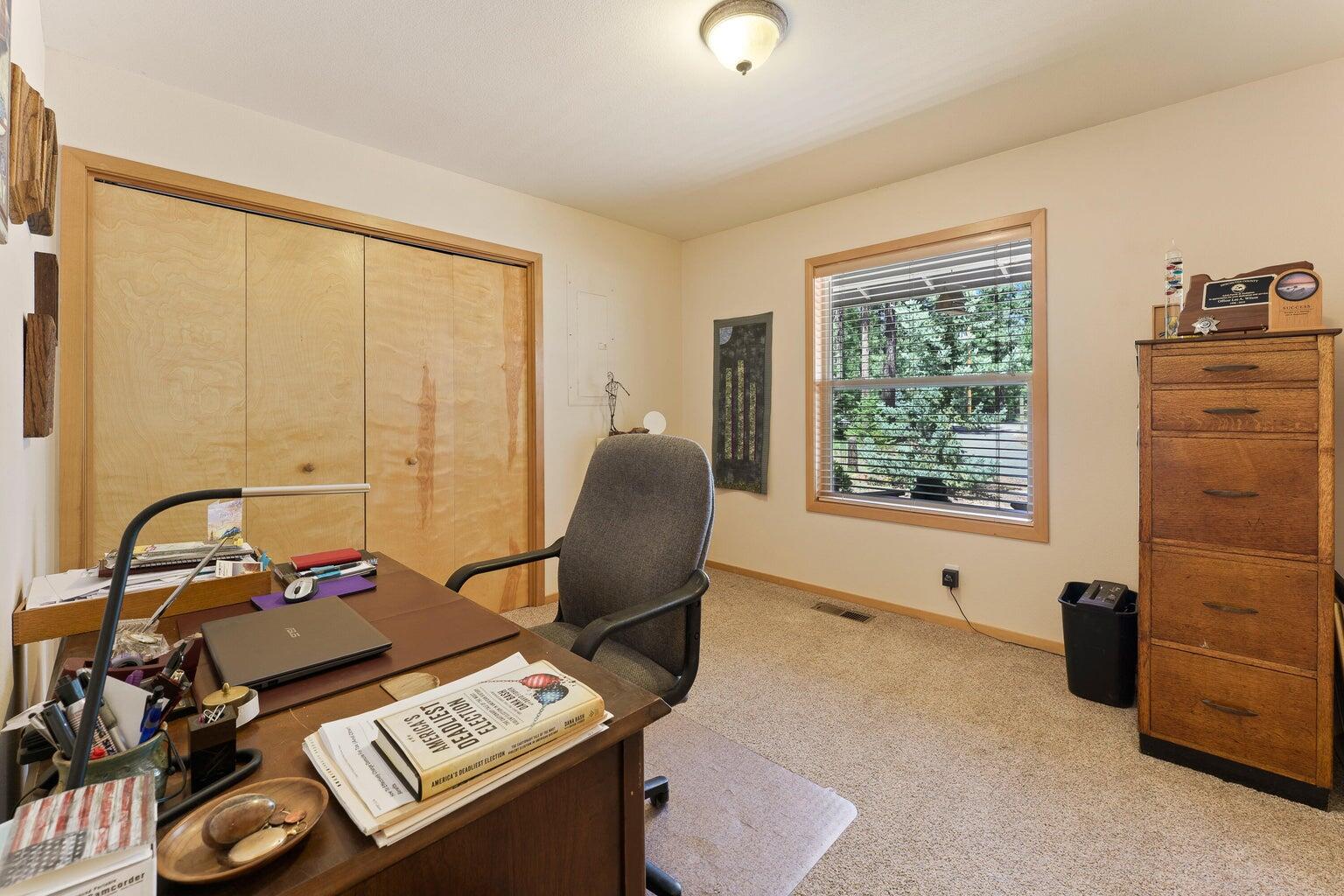 17149 Norwalk Road Bend, OR 97707 - Photo 18 of 32
