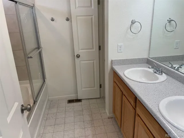 $3,000 | 4406 North Quatar Court, Aurora, CO 80019