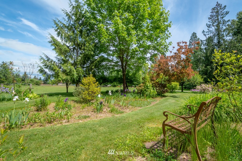 138 Leonard Road Onalaska, WA 98570 - Photo 2 of 25 Gallery Image 2
