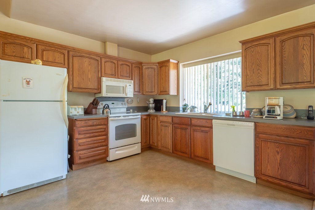 138 Leonard Road Onalaska, WA 98570 - Photo 21 of 25 Gallery Image 21